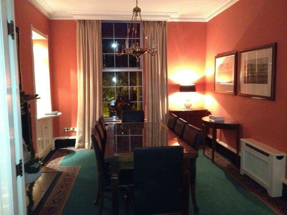Casa de hóspedes Pembroke Townhouse 4*